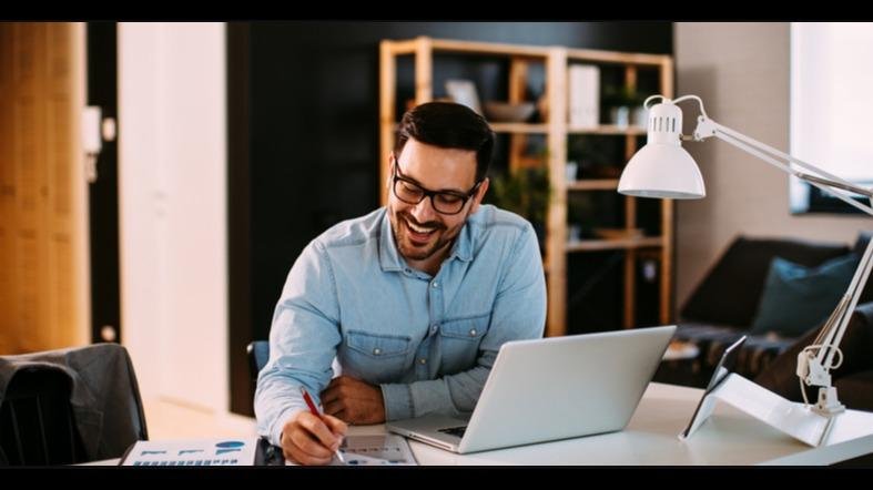 Crafting the Perfect Resume for Remote Work for the GCC